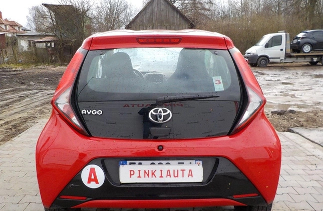 Toyota Aygo cena 16900 przebieg: 33769, rok produkcji 2018 z Kożuchów małe 466